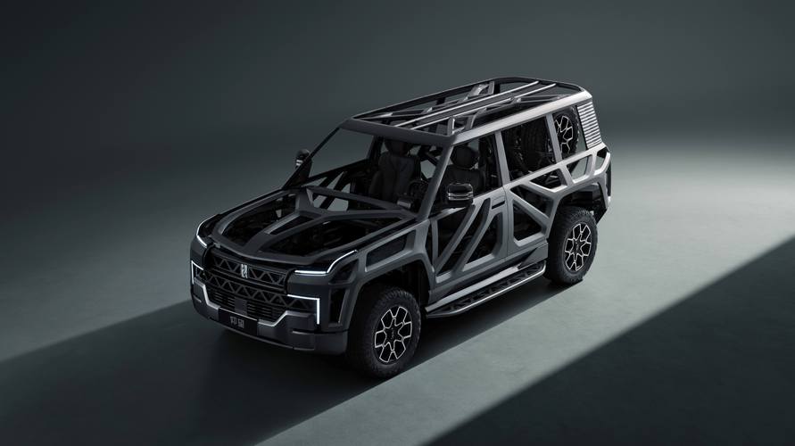 成都25仰望U8硬派越野的科技魅力，国能汽车对传统燃油车市场的冲击